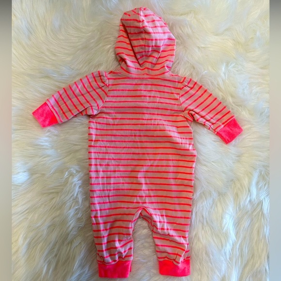 5/$30 Baby Osh B’Gosh Baby Girl Outfit 0-3 Months - Picture 5 of 5